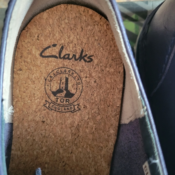 Clarks Men's Shoes - Picture 2 of 8
